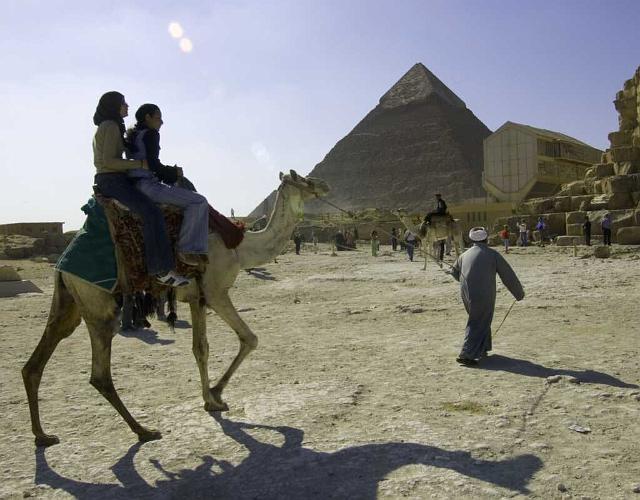 Giza Pyramids IMGP4660.jpg